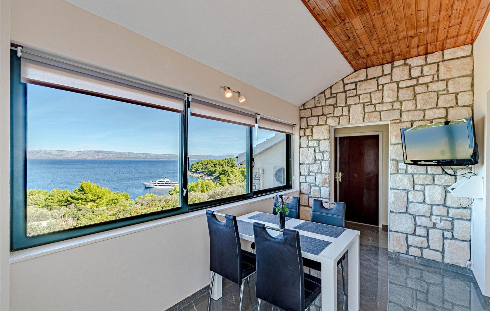 Nice Home In Tankaraca With House Sea View Vela Luka Extérieur photo
