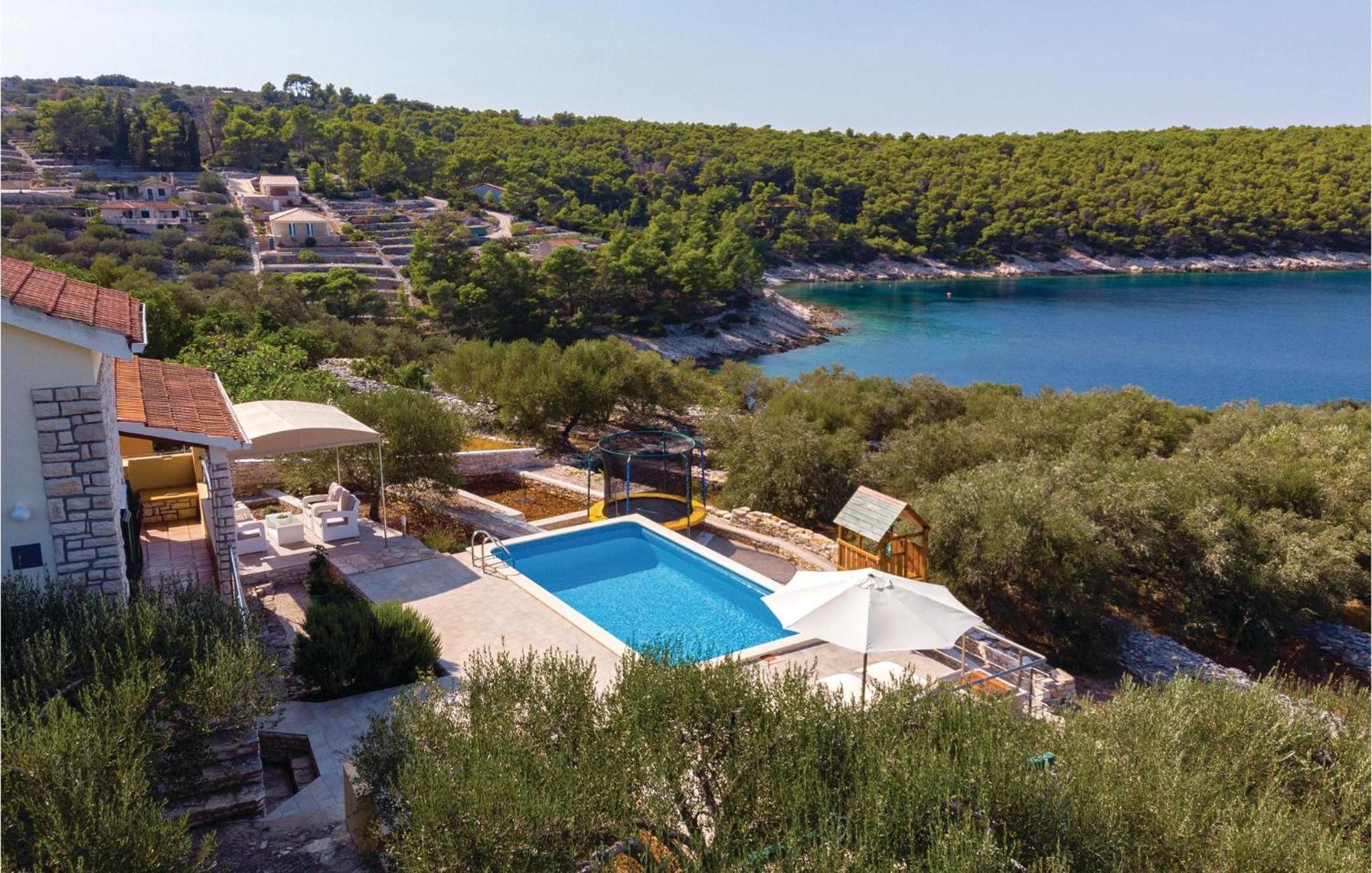 Nice Home In Tankaraca With House Sea View Vela Luka Extérieur photo
